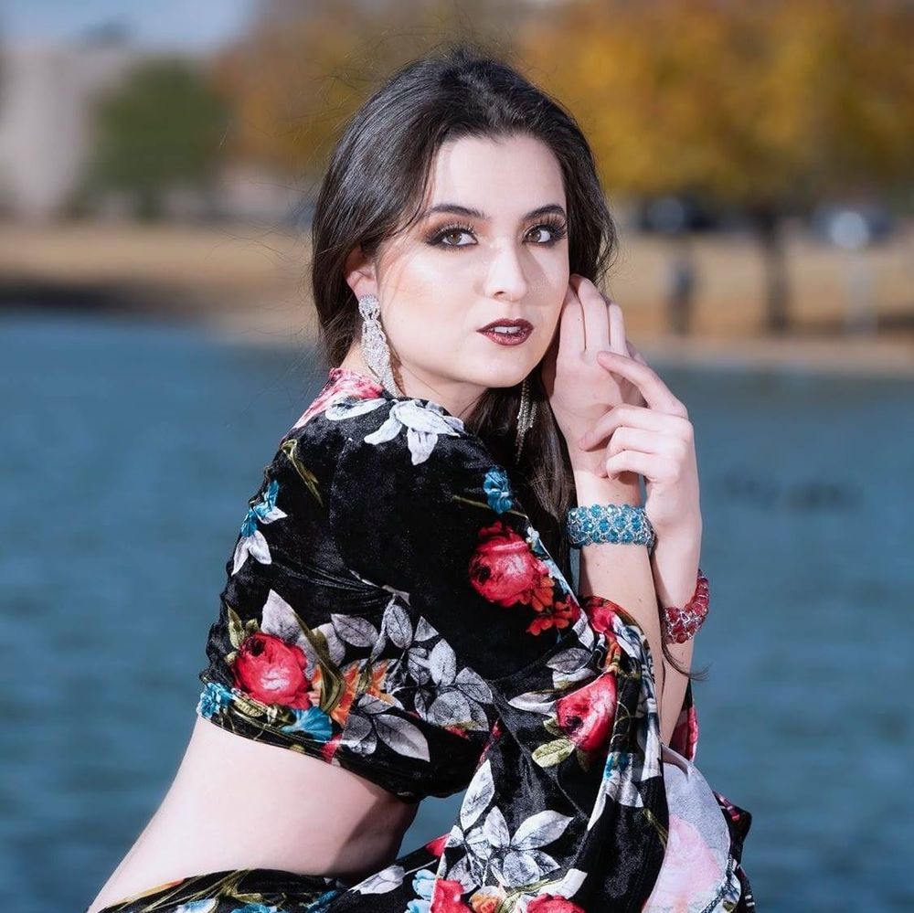 Meet your Posher, Janelle